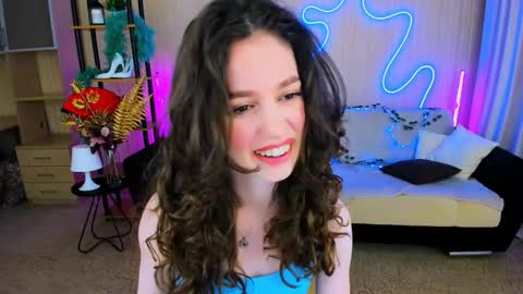 Snapshot of christinaconteeree chatting on 09.16.25 christinaconteeree online show from 09.16.25