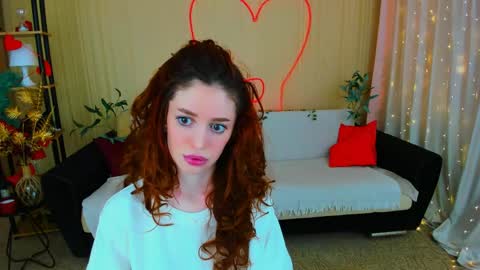 Snapshot of christinaconteeree chatting on 04.26.26 christinaconteeree online show from 04.26.26