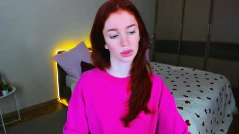 Snapshot of christinaconteeree chatting on 05.01.26 christinaconteeree online show from 05.01.26