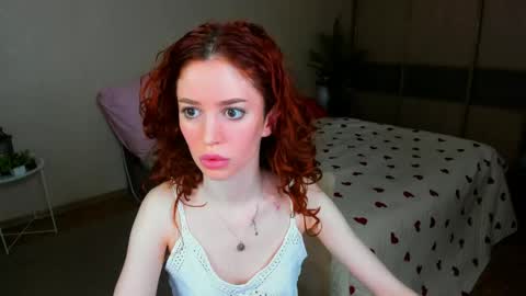 Snapshot of christinaconteeree chatting on 05.24.26 christinaconteeree online show from 05.24.26