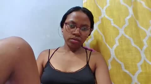 Snapshot of christinah262488 chatting on 03.18.26 christinah262488 online show from 03.18.26