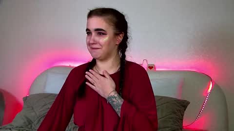 Christina online show from 02.17.25