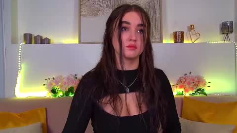 Christina online show from 02.18.25