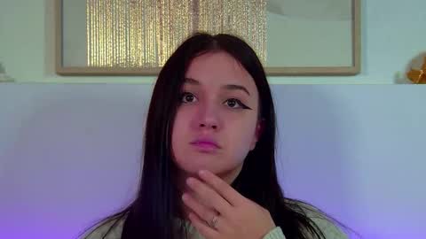 Christina online show from 10.05.25