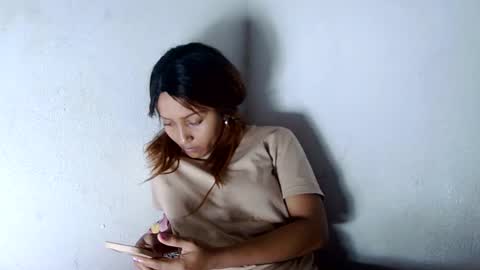 Snapshot of christine213 chatting on 01.18.25 christine213 online show from 01.18.25