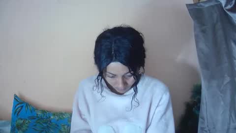 Snapshot of christine213 chatting on 11.01.25 christine213 online show from 11.01.25