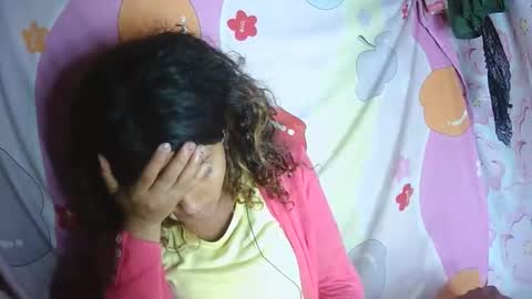 Snapshot of christine213 chatting on 12.16.25 christine213 online show from 12.16.25