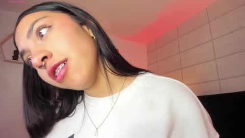 Christine  online show from 09.16.25