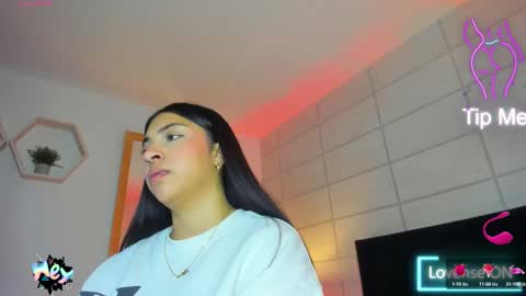 Christine  online show from 10.15.25