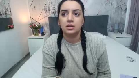 Snapshot of christine_show chatting on 12.05.25 christine_show online show from 12.05.25