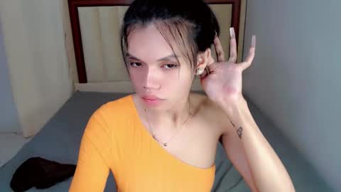 Snapshot of christine_slutt chatting on 10.17.25 STEFFY online show from 10.17.25