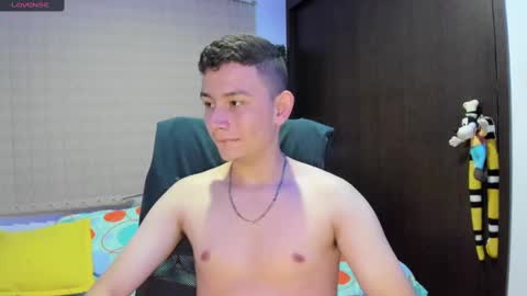 christmiller_1 online show from 03.08.25