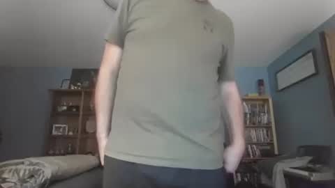 chrisw8121 online show from 10.17.25