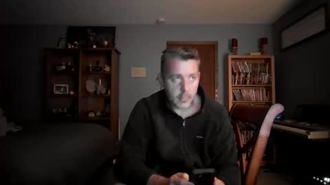 chrisw8121 online show from 11.28.25