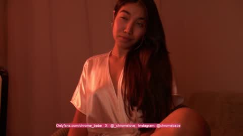 Snapshot of chromebabe_ chatting on 02.01.25 Gwendy Fox online show from 02.01.25