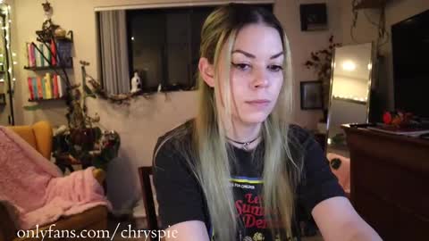 Chrys online show from 10.07.25