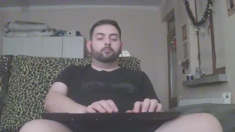 Snapshot of chubbbybo chatting on 11.24.25 Chubby Boy97 online show from 11.24.25