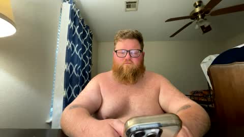 Snapshot of chubbsguy92 chatting on 09.23.25 chubbsguy92 online show from 09.23.25