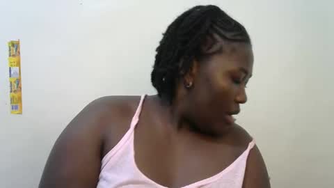 DivaDee online show from 09.28.25