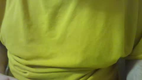 Snapshot of chubbycub14 chatting on 04.25.26 chubbycub14 online show from 04.25.26