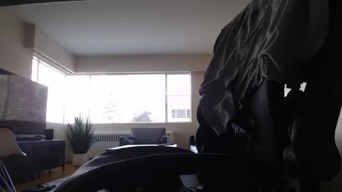 AstorYvr online show from 04.15.26