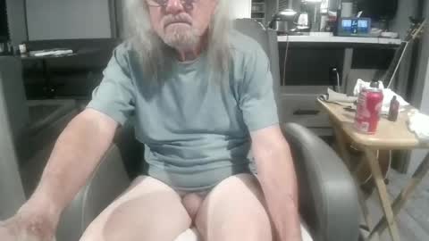 chuck3355257141 online show from 07.23.26