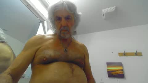 Snapshot of chuck354139 chatting on 12.18.24 chuck354139 online show from 12.18.24