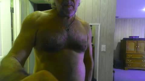 Snapshot of chuck354139 chatting on 12.18.24 chuck354139 online show from 12.18.24