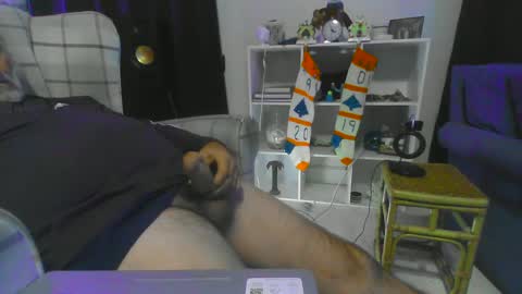 Snapshot of chuck354139 chatting on 12.23.24 chuck354139 online show from 12.23.24