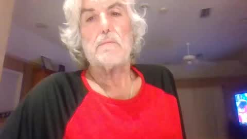 Snapshot of chuck354139 chatting on 01.03.25 chuck354139 online show from 01.03.25