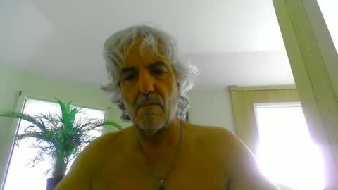Snapshot of chuck354139 chatting on 01.03.25 chuck354139 online show from 01.03.25