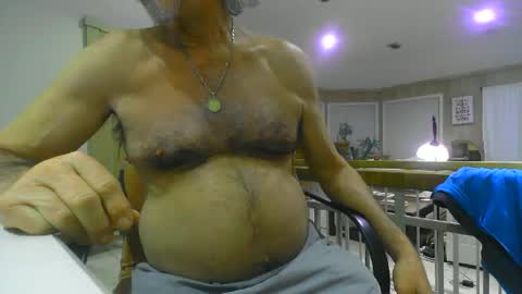 Snapshot of chuck354139 chatting on 03.08.25 chuck354139 online show from 03.08.25