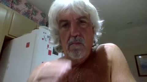 Snapshot of chuck354139 chatting on 10.16.25 chuck354139 online show from 10.16.25