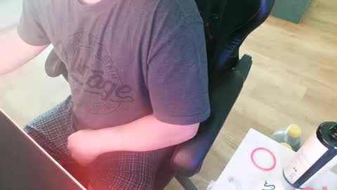 Snapshot of chucky606 chatting on 11.30.25 chucky606 online show from 11.30.25