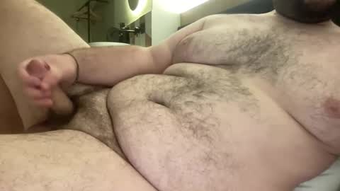 Snapshot of chunky_stud chatting on 10.14.25 chunky_stud online show from 10.14.25