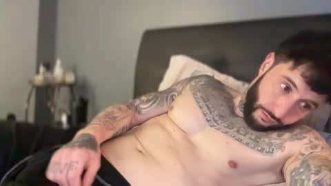 Snapshot of cicigetthe85 chatting on 02.05.26 cicigetthe85 online show from 02.05.26