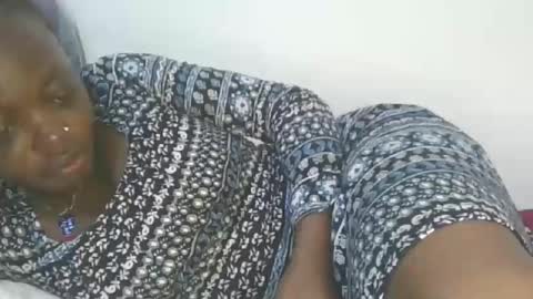 cilia petite online show from 11.23.25