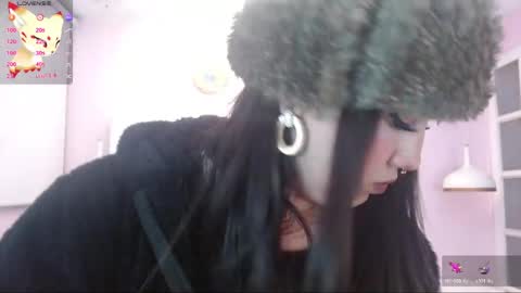 Snapshot of cina_moon chatting on 06.05.26 Cinamoon online show from 06.05.26