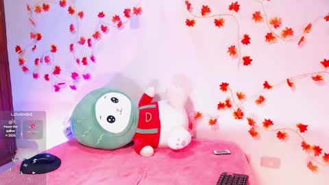 Snapshot of cinderella_lewis chatting on 02.15.25 Sofi Eva and Mey online show from 02.15.25