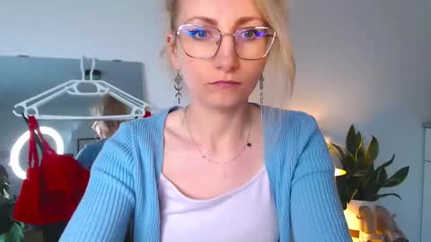 Cinderella online show from 04.01.26