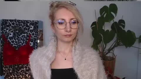 Cinderella online show from 04.09.26