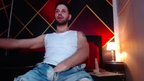 Snapshot of cindyandcarlo chatting on 01.07.25 CindyandCarlo online show from 01.07.25