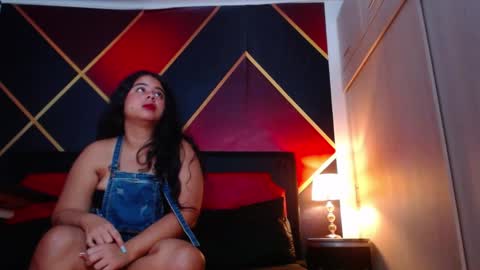 Snapshot of cindyandcarlo chatting on 01.22.25 CindyandCarlo online show from 01.22.25