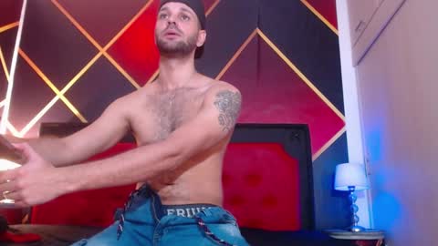 Snapshot of cindyandcarlo chatting on 02.06.25 CindyandCarlo online show from 02.06.25