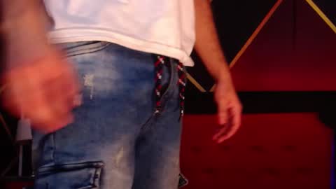 Snapshot of cindyandcarlo chatting on 03.08.25 CindyandCarlo online show from 03.08.25