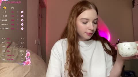 Snapshot of cinnabongirls chatting on 01.30.25 Maddy online show from 01.30.25