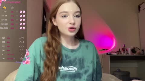 Snapshot of cinnabongirls chatting on 02.07.25 Maddy online show from 02.07.25