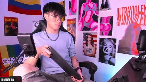 David     Independent Model online show from 01.07.25