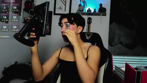 Cinamon Girl online show from 01.06.26