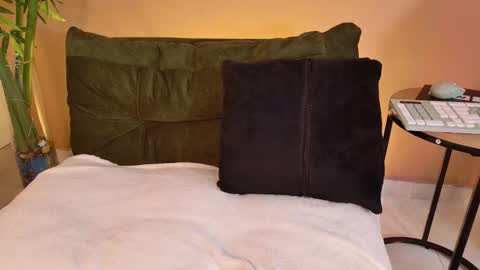 cinnamon_kyla online show from 12.02.25